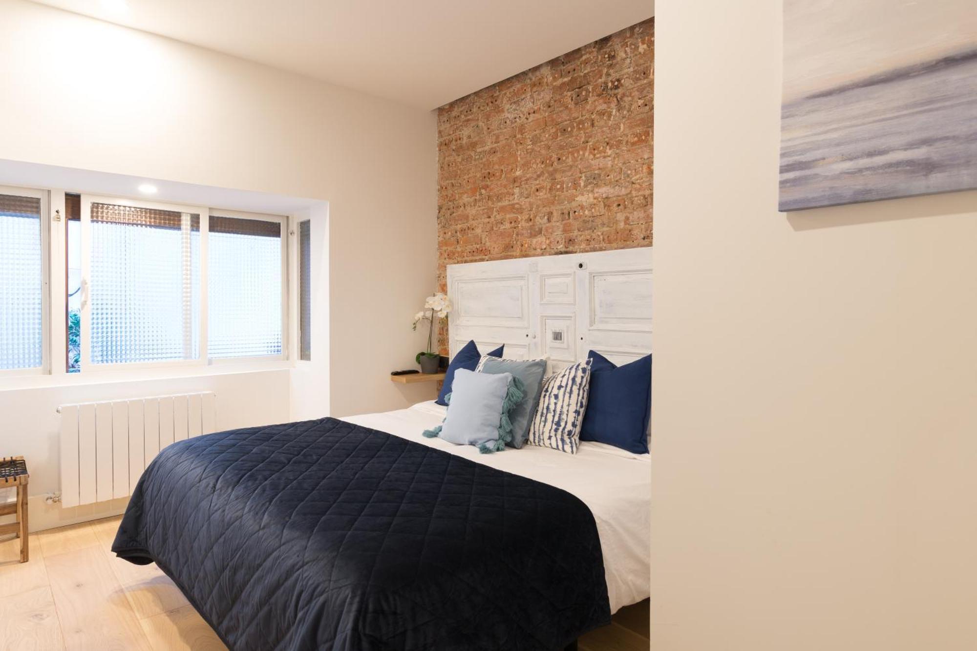 New Abando Ac By Staynnapartments Bilbao Exterior photo